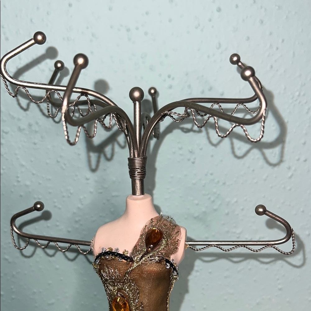 Chic Bronze Jewelry Holder with Fringe - Picture 5 of 5